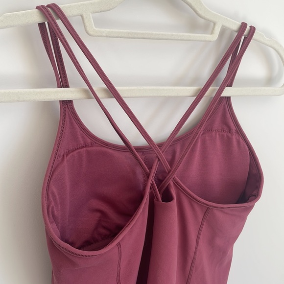 Mauve/pink lulu lemon workout top - Picture 4 of 4
